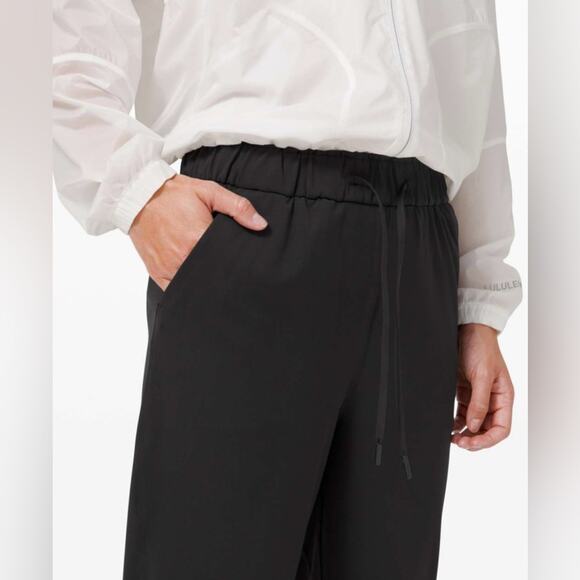Lululemon Keep Moving Drawstring Athleisure Pant 7/8 High-Rise Black Size 4 - Picture 3 of 16